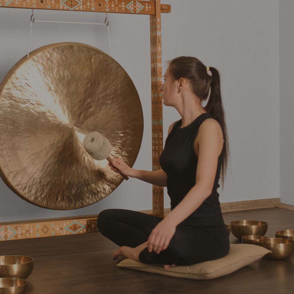 The Healing Sounds: Using Singing Bowls, Chimes & Gongs for Meditation and Sound Therapy