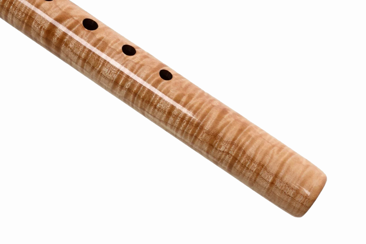 High Spirits Signature Nature's Art Flute in Quilted Maple - Key of A