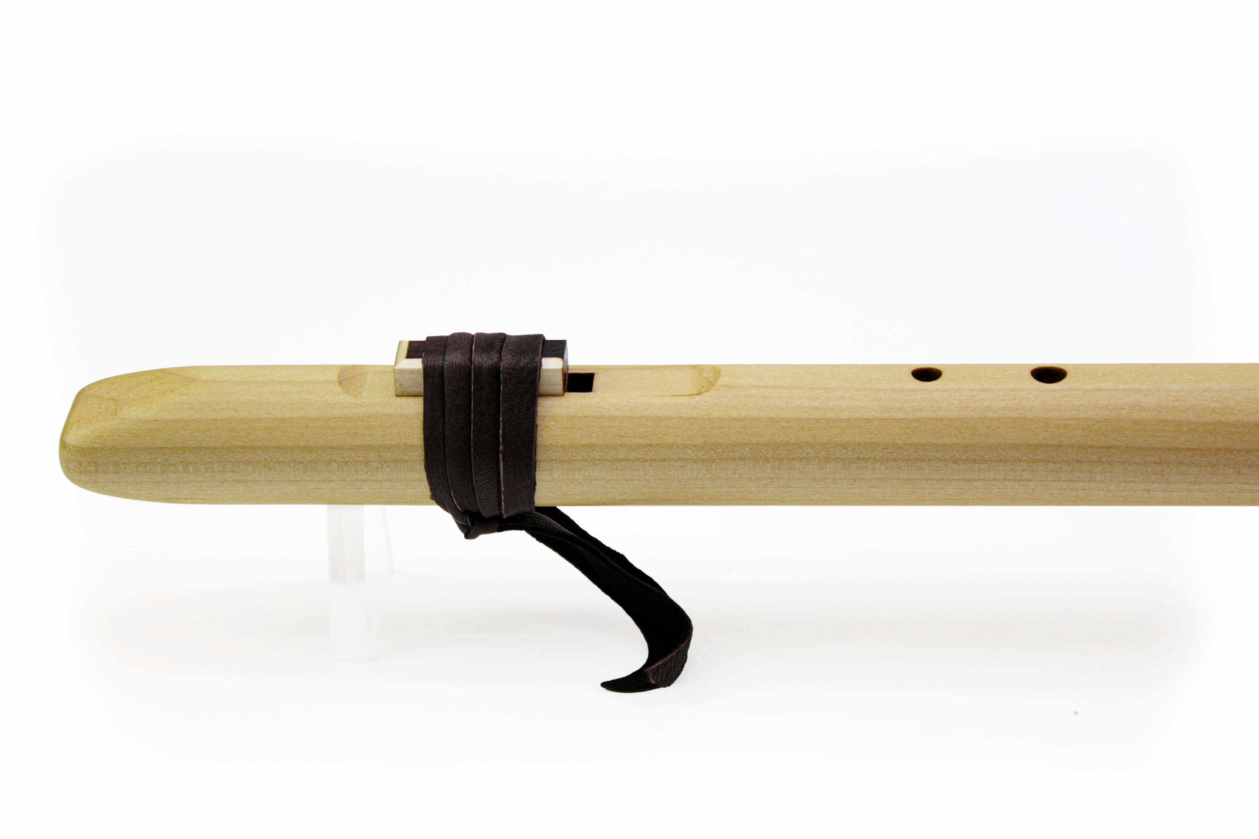 Little Hawk A 440 Hz pentatonic flute detail