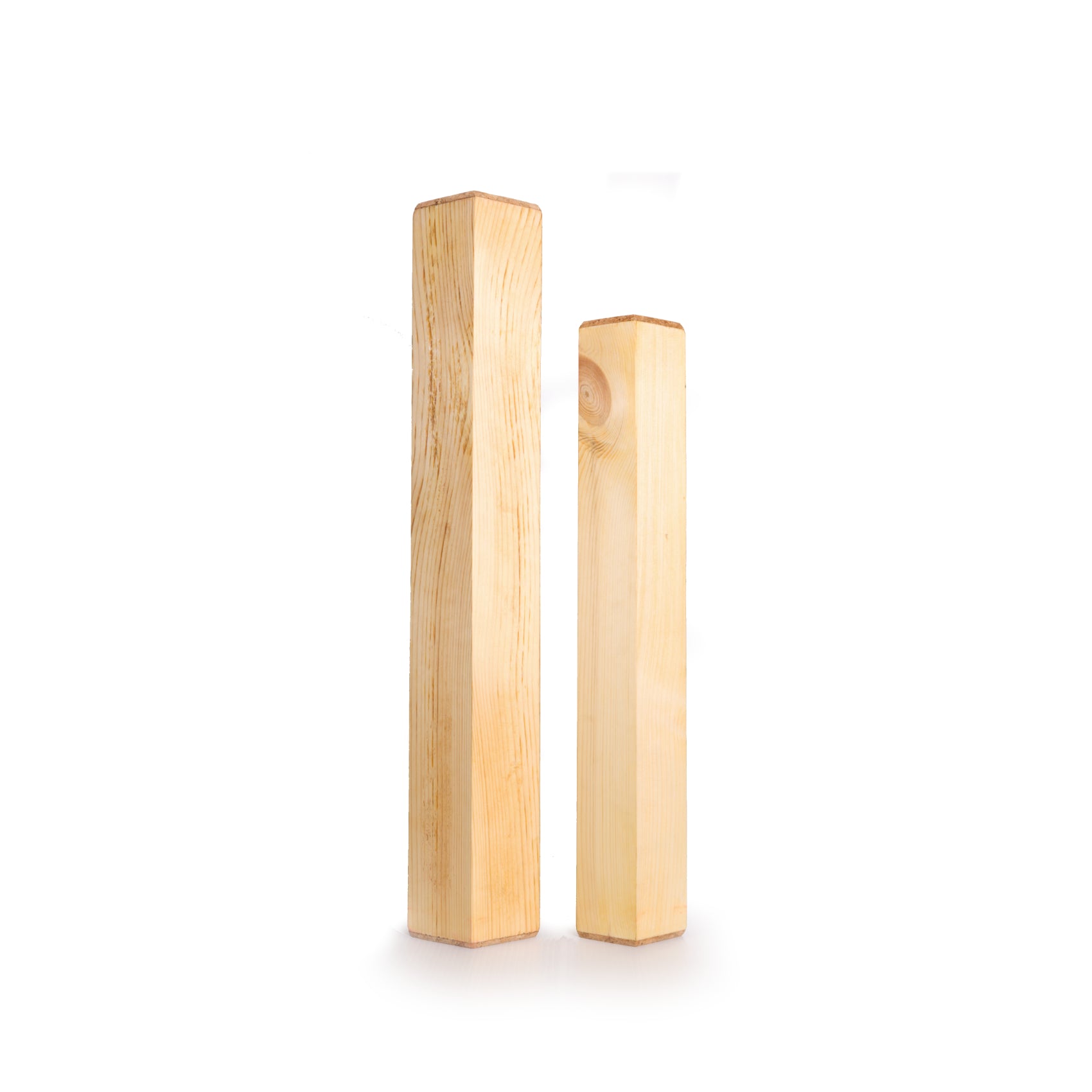 Wooden rain column for relaxation and sleep