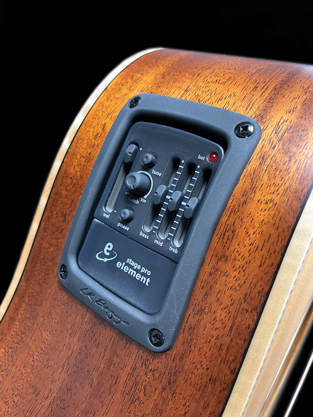Tanglewood T25-DCE Sundance Reserve Limited Edition 2025 Dreadnought C/E Cedar Top with Case