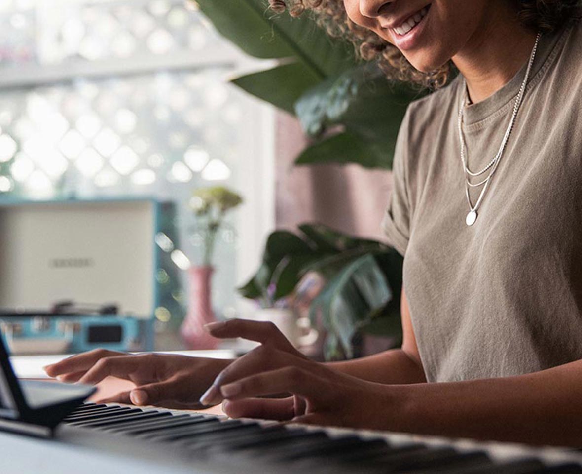 FP10BK Roland Digital Piano Son of Drum Australia